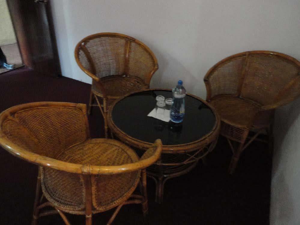 Milano Inn Nuwara Eliya Eksteriør billede